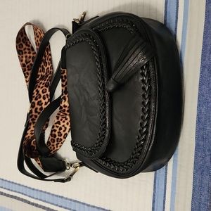 NWOT vegan leather black saddlebag purse.